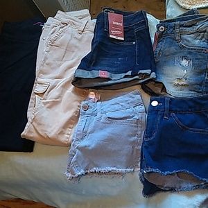 Women's size 1 short and pants lot